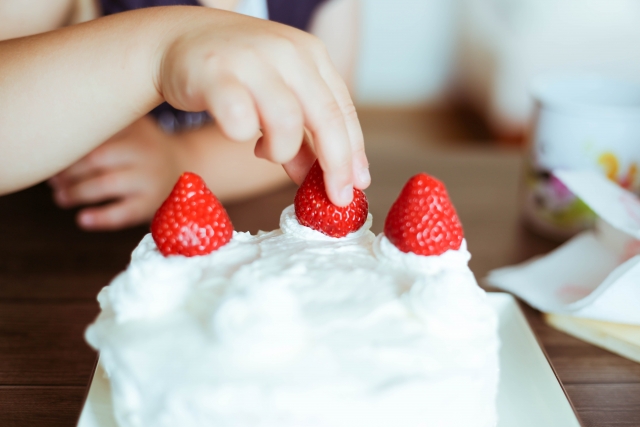 子どもと作る簡単手作りケーキ